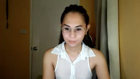 chelly4u69 online show from 04/03/26, 10:19