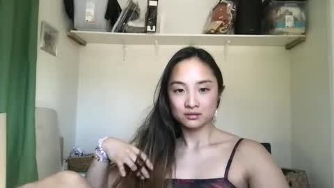 chellybear101 online show from 02/28/25, 10:39