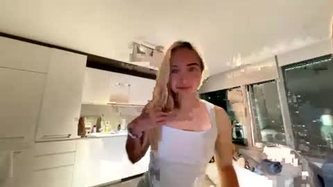 chellybear101 online show from 07/20/26, 05:11