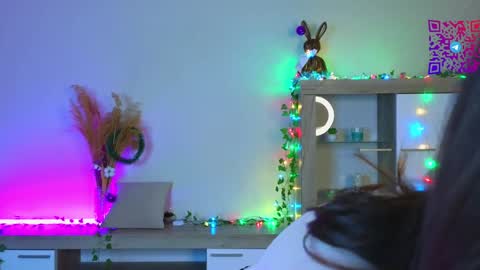 Mona online show from 12/14/24, 06:09