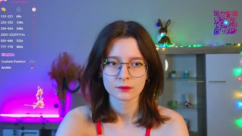 Mona online show from 12/22/24, 03:11