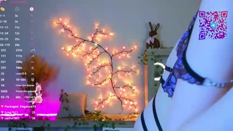 Mona online show from 02/18/25, 09:31