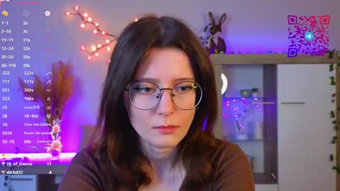 Mona online show from 03/04/25, 06:18