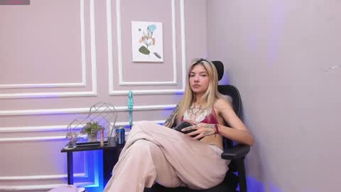 Chelsea  online show from 12/05/24, 01:25