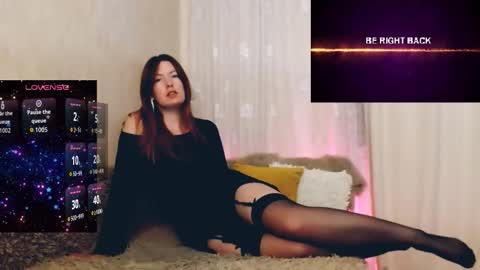 Snapshot of chelsey_rayne chatting on 11/30/25, 02:32 Instagram faroffland online show from 11/30/25, 02:32