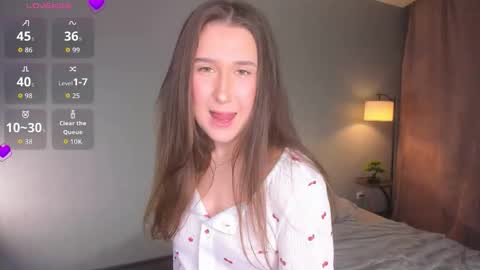 Snapshot of chelsiecleal chatting on 11/19/25, 07:25 chelsiecleal online show from 11/19/25, 07:25