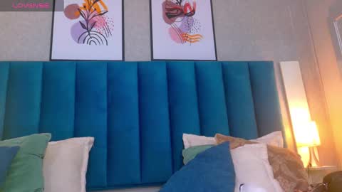   online show from 03/11/25, 06:41