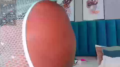   online show from 09/11/25, 08:42