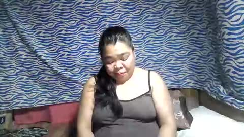 Snapshot of chenita_kits chatting on 10/15/25, 12:27 chenita_kits online show from 10/15/25, 12:27