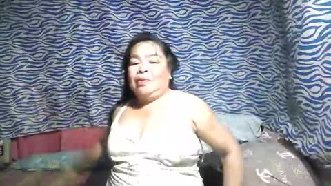 Snapshot of chenita_kits chatting on 10/26/25, 11:05 chenita_kits online show from 10/26/25, 11:05