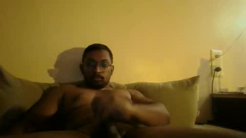 chennaibull1011 online show from 04/08/26, 03:34