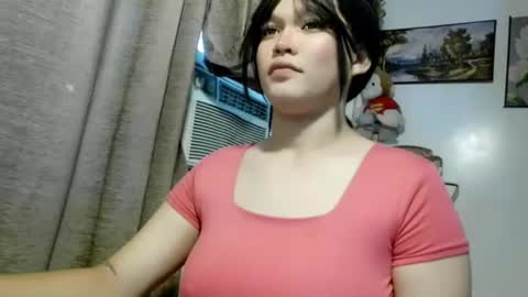 Snapshot of chennybbgirl chatting on 09/16/25, 12:22 chenny online show from 09/16/25, 12:22