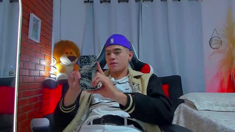 Snapshot of chepe_fit chatting on 10/11/25, 03:28 chepe vause online show from 10/11/25, 03:28