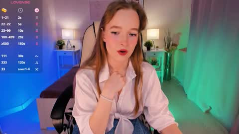 Snapshot of cheril_lady chatting on 10/21/25, 06:58 Cheril follow me online show from 10/21/25, 06:58