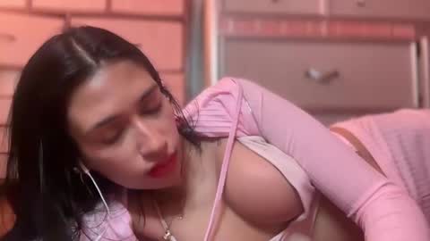 Snapshot of cherliecarmen chatting on 02/06/25, 07:18 cherliecarmen online show from 02/06/25, 07:18