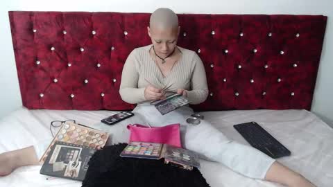 Cherry online show from 09/16/25, 12:39