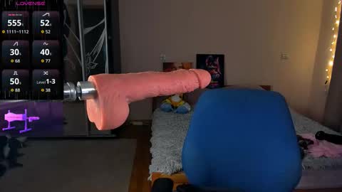 Emily online show from 11/03/25, 04:41