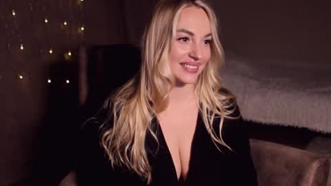 CherryBomb online show from 01/19/25, 04:57