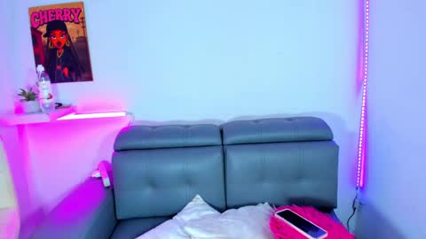 cherry_gate online show from 10/03/25, 04:20