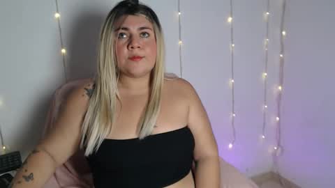 mia online show from 10/22/25, 11:37