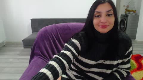 Snapshot of cherry_pie95 chatting on 01/27/25, 07:35 Sherry online show from 01/27/25, 07:35