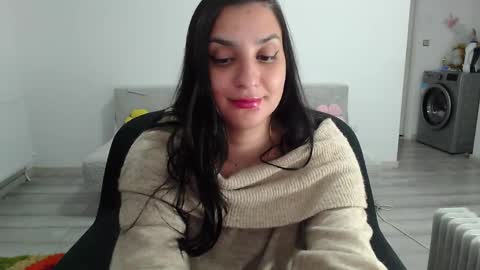 Snapshot of cherry_pie95 chatting on 09/29/25, 09:19 Sherry online show from 09/29/25, 09:19