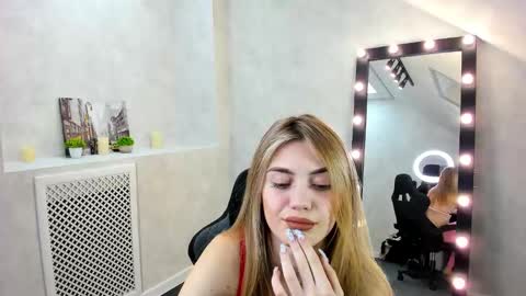 cherry_pr1ce online show from 12/13/24, 01:37