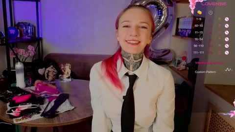 Roxy online show from 10/19/25, 09:15