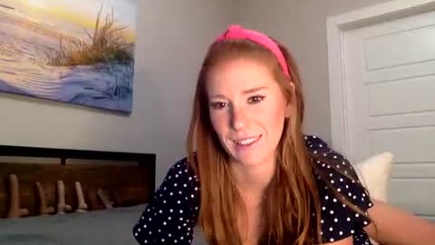 Snapshot of cherry_sinn chatting on 11/05/25, 01:27 cherry sin online show from 11/05/25, 01:27