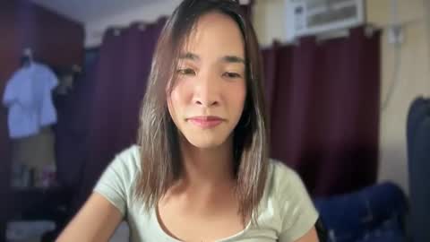 Snapshot of cherryash chatting on 11/24/25, 04:18 ashli online show from 11/24/25, 04:18