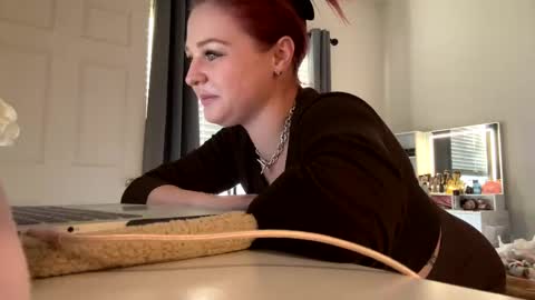 cherrybaby690 online show from 02/19/25, 10:53