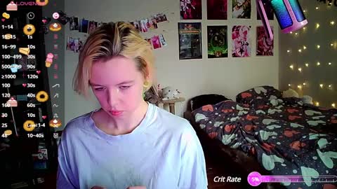 cherrybaby_0 online show from 12/19/24, 05:29