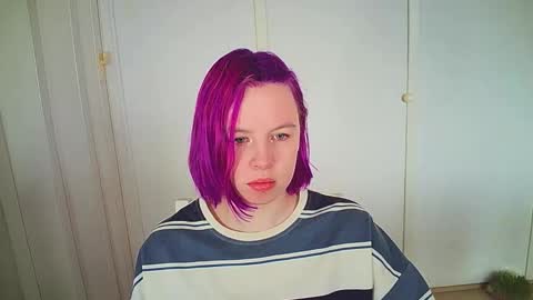 cherrybaby_0 online show from 02/09/26, 07:45