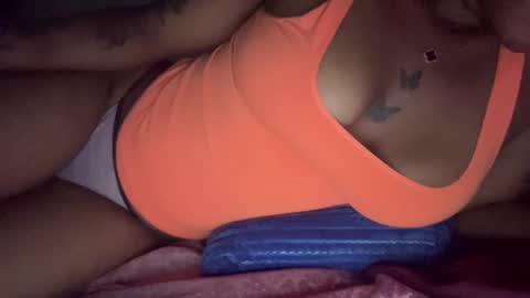 cherryb online show from 09/15/25, 06:52