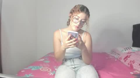 Snapshot of cherryblossom_23 chatting on 05/02/26, 01:43 cherryblossom_23 online show from 05/02/26, 01:43