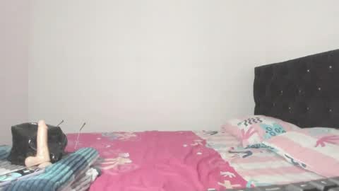 Snapshot of cherryblossom_23 chatting on 05/08/26, 01:44 cherryblossom_23 online show from 05/08/26, 01:44
