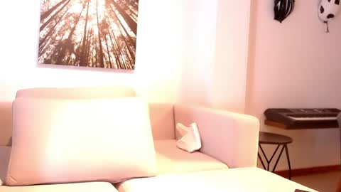 Anna online show from 04/04/26, 02:47