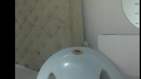 Snapshot of cherrycounty chatting on 11/20/25, 11:04 cherry online show from 11/20/25, 11:04