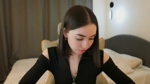 Snapshot of cherrylatte_ chatting on 06/19/26, 07:17 Kate3 online show from 06/19/26, 07:17