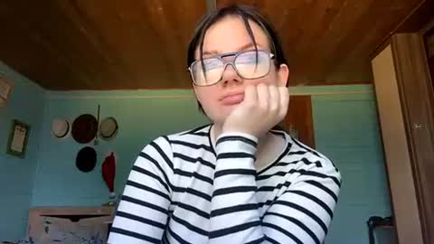 cherrylbeacher online show from 06/16/26, 10:18