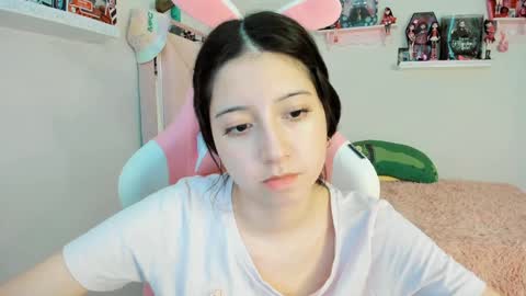 cherrycute666 online show from 01/10/25, 11:08