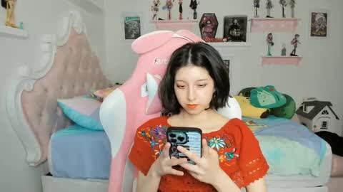 Snapshot of cherrymafer666 chatting on 05/06/26, 02:40 cherrycute666 online show from 05/06/26, 02:40