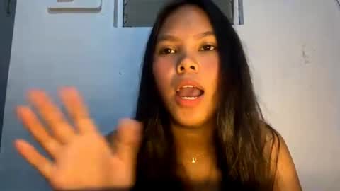 Bella online show from 05/29/26, 02:42
