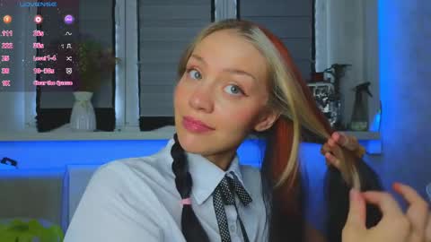 Snapshot of cherrypepperkiss chatting on 05/26/26, 03:30 Lysia online show from 05/26/26, 03:30