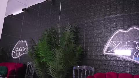 Snapshot of cherrysinn chatting on 11/18/25, 06:45 cherrysinn online show from 11/18/25, 06:45