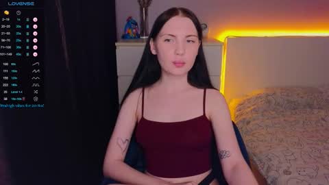 Katrine online show from 09/14/25, 10:31