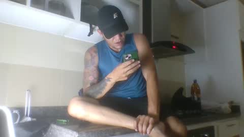 Snapshot of cherryvibes69 chatting on 02/06/26, 12:59 --- online show from 02/06/26, 12:59