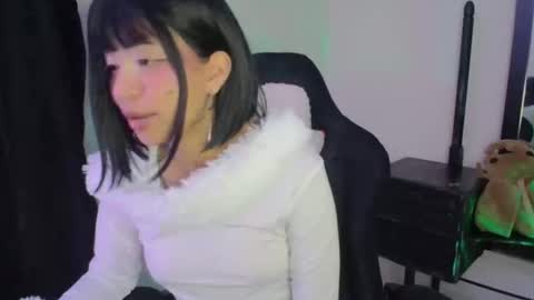 Cherry  online show from 02/22/25, 07:01