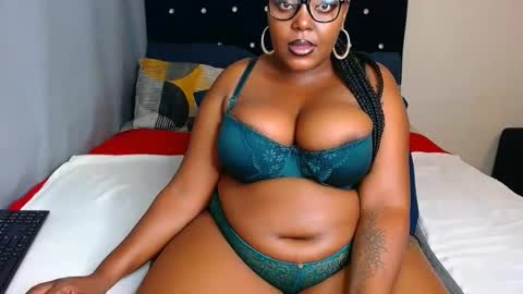 cherryyummy69 online show from 02/18/25, 10:16