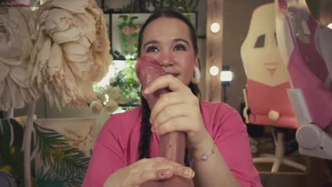 Snapshot of chery_lady22 chatting on 01/27/25, 06:20 Banny online show from 01/27/25, 06:20